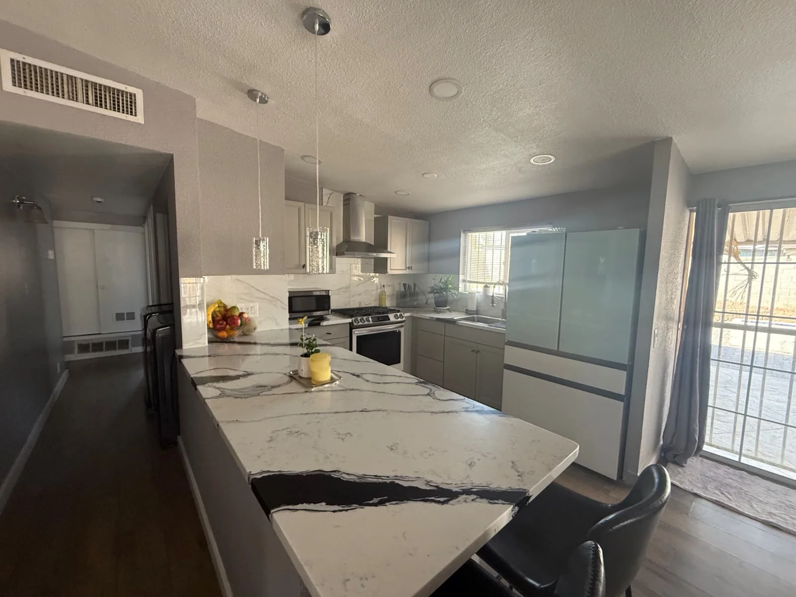 Casa con cocina renovada, foto 1