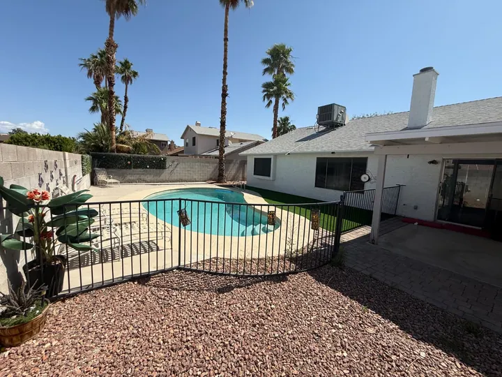 Residencia con piscina, foto 7