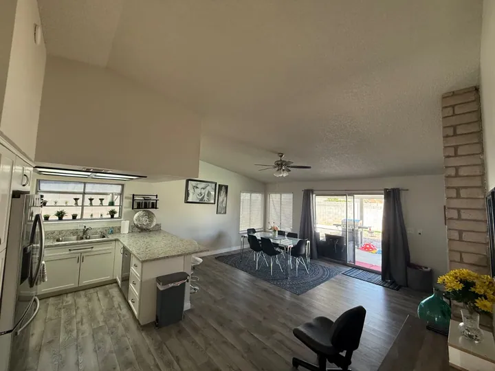 Residencia con piscina, foto 16